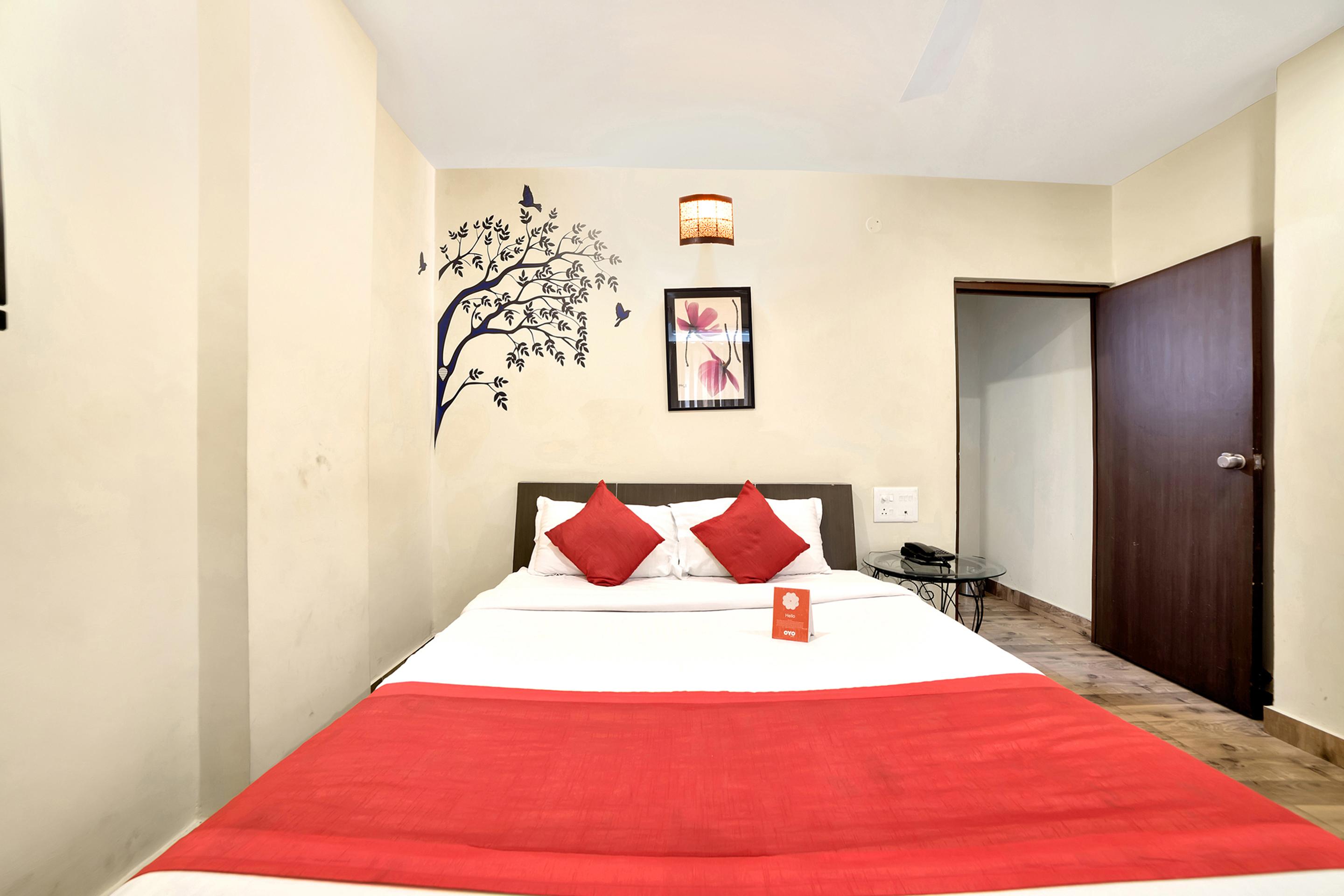 Oyo 674 Apartment Hotel Manar Luxury Suites Hyderabad Eksteriør bilde