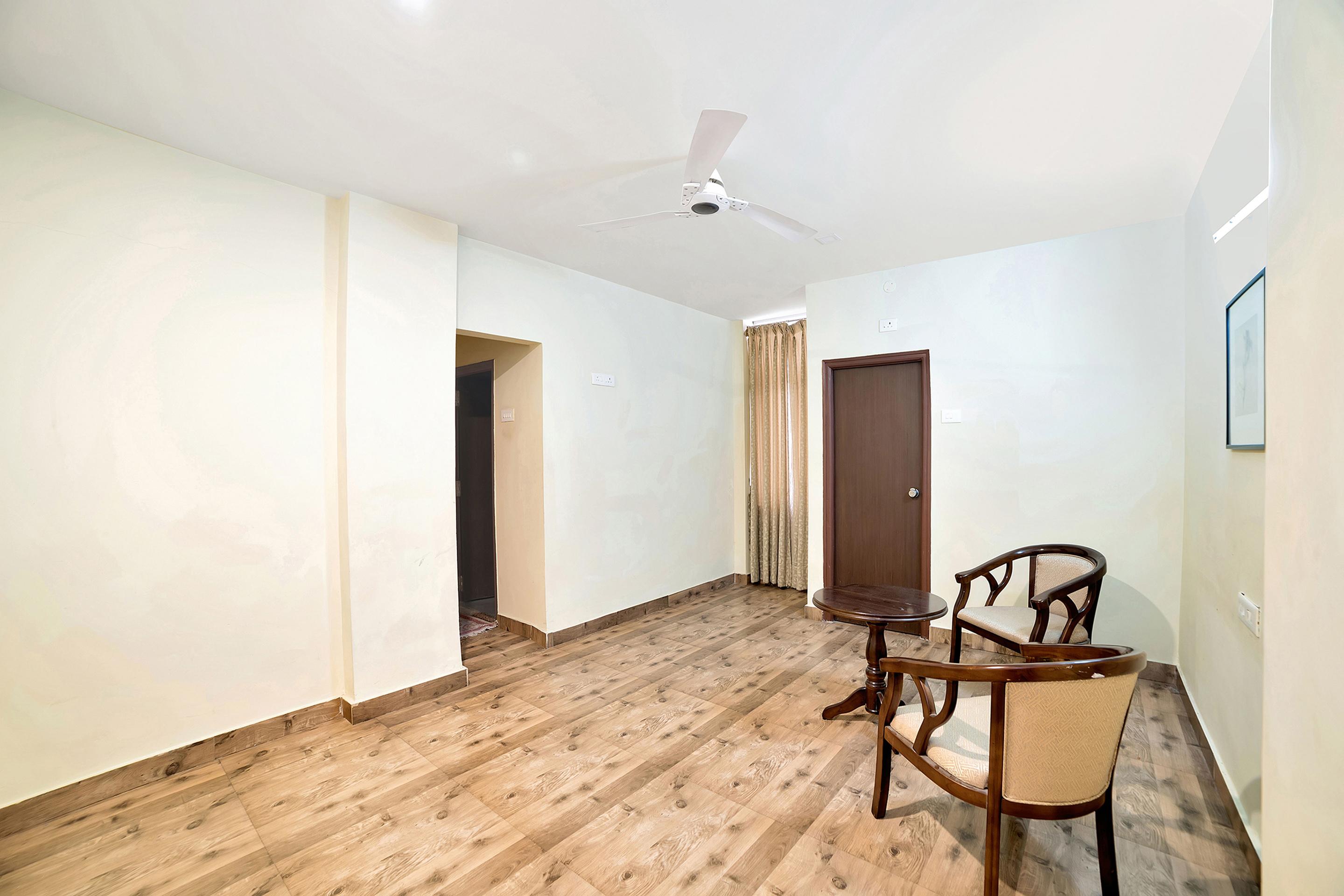 Oyo 674 Apartment Hotel Manar Luxury Suites Hyderabad Eksteriør bilde