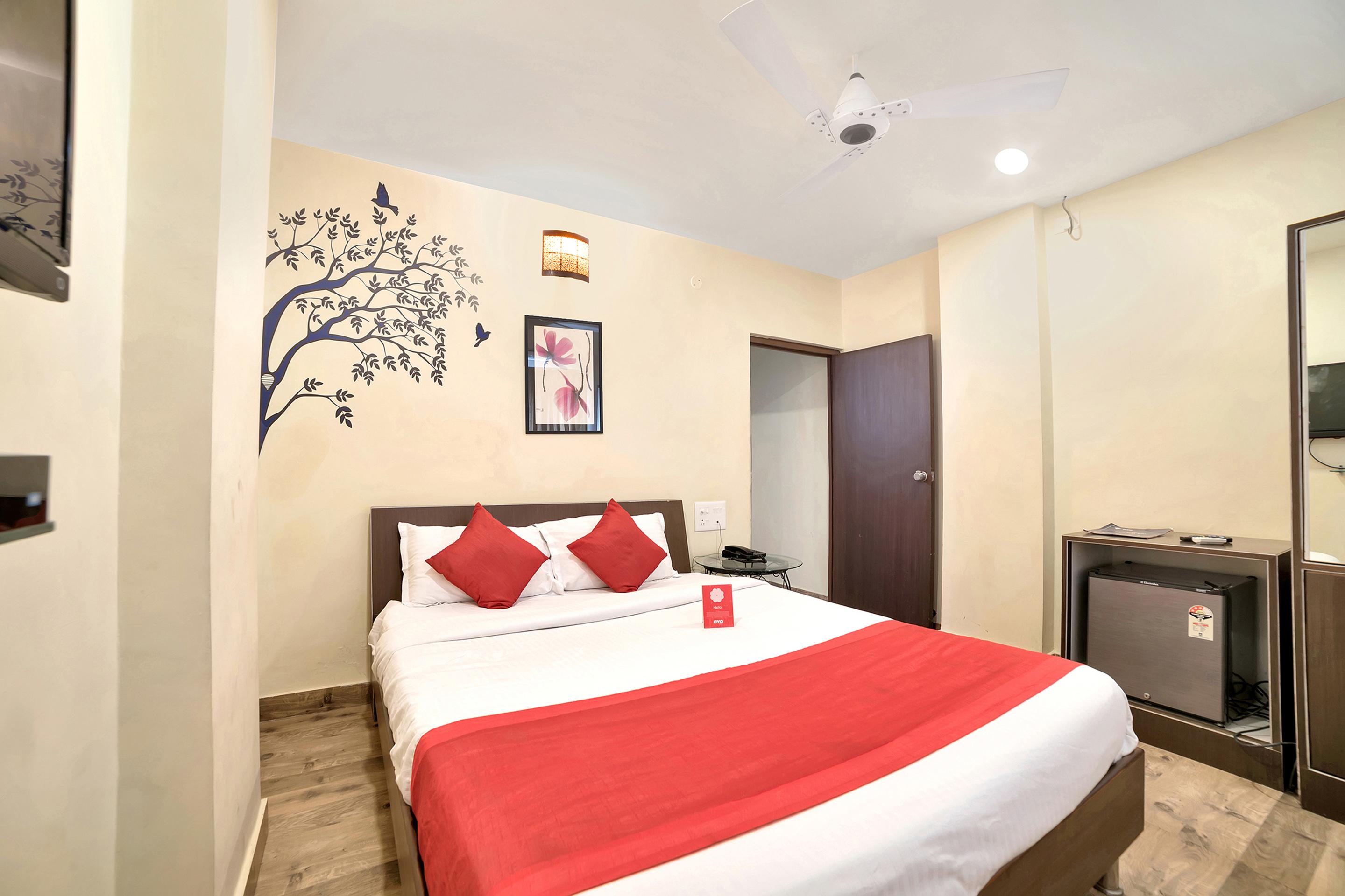 Oyo 674 Apartment Hotel Manar Luxury Suites Hyderabad Eksteriør bilde