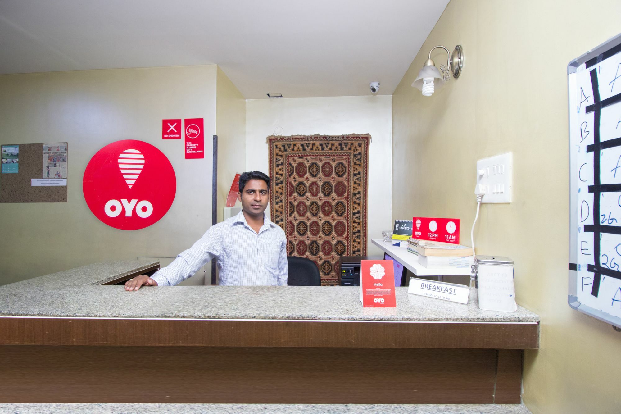 Oyo 674 Apartment Hotel Manar Luxury Suites Hyderabad Eksteriør bilde